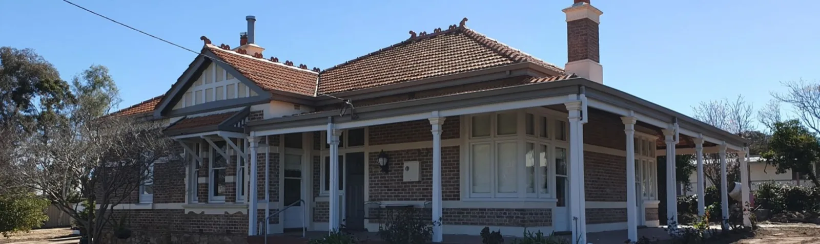 The old brick house at the front of Cornwall House Accommodation on Albany Highway