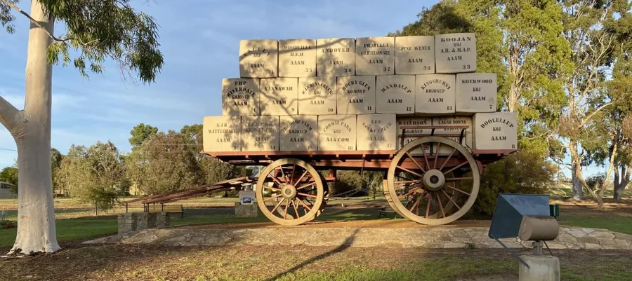 The Centenary of Federation Wool Wagon, carrying bales branded with local sheep farm names